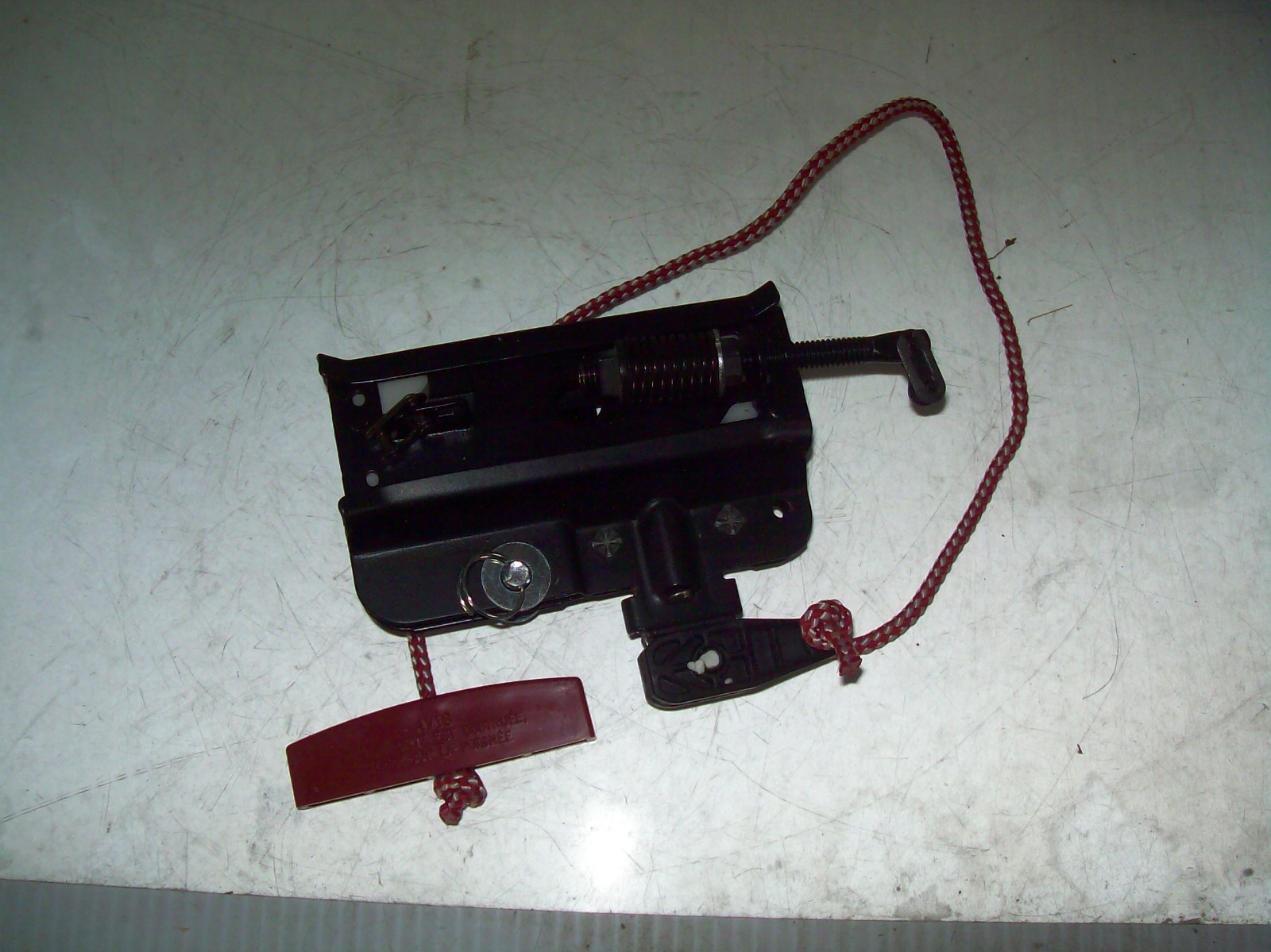 Sears Craftsman Chamberlain OEM Belt Drive Garage Door Opener Carriage NOS