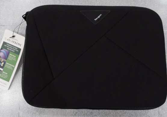 Targus A7 Slipcase Designed to Protect 10.2-Inch Netbooks (TSS109US)