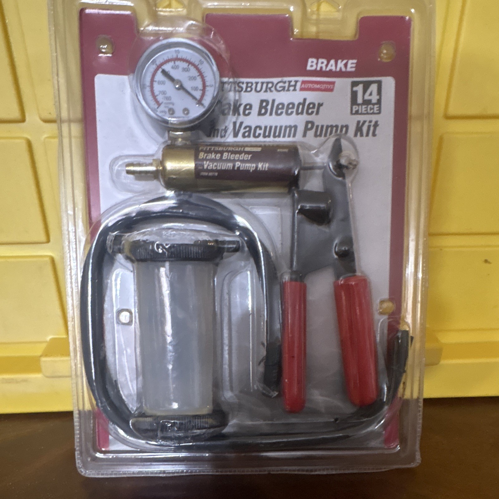 Pittsburgh Brake Bleeder Vacuum Kit