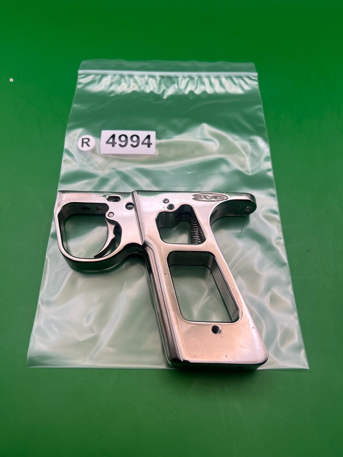 Dye Single Finger Hinge Autococker Frame