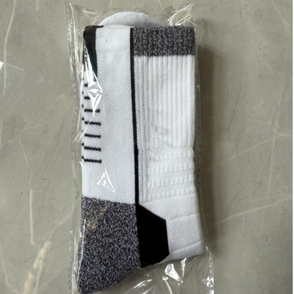 1 pair Men's Bombas All-Purpose Performance Calf socks Size L White