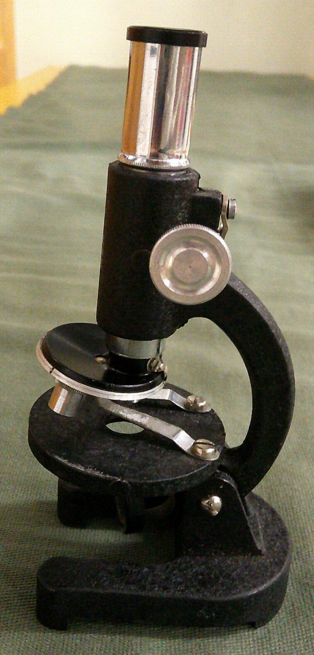 Vintage Toy Triple Turret Junior Microscope 5"