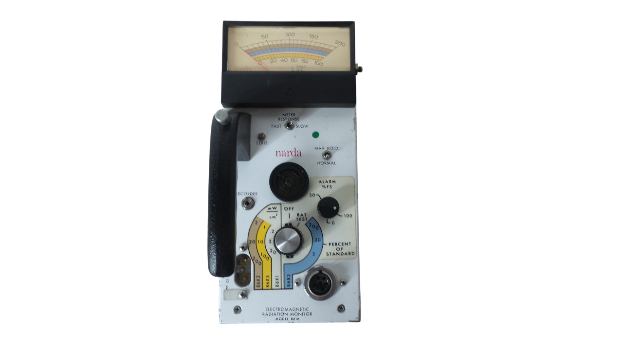 Narda Model: 8616 Electromagnetic Radiation Monitor - Free Shipping