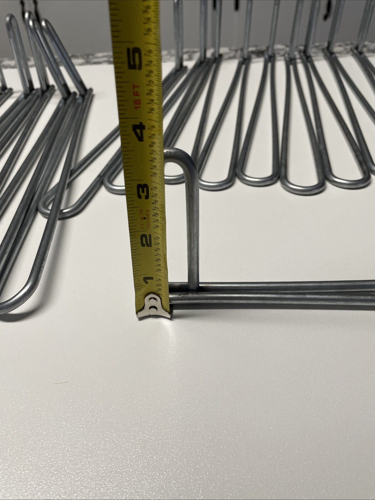 20 Loop Metal Shelf Brackets 13 3/8”