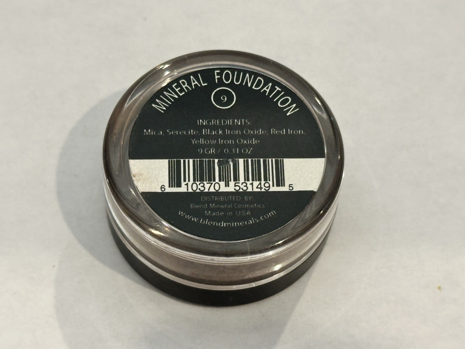 NEW BLEND MINERAL COSMETICS MINERAL FOUNDATION .31 OZ SHADE 9 DARK TAN