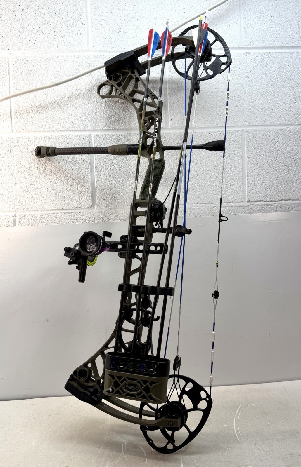 Matthews VXR Compound Bow