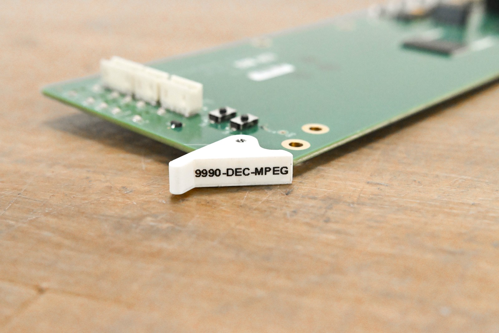 Cobalt 9990-DEC-MPEG MPEG-4 AVC/MPEG-2 Decoder openGear Card CG011Y3