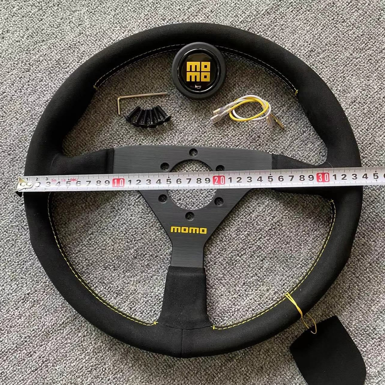 MOMO BLACK EDITION 350mm/14inch MOD07 Flat bracket Suede Steering Wheel