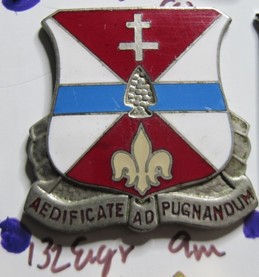 Army crest DI dui CB clutchback  132nd ENGINEER BATTALION  bn 9m