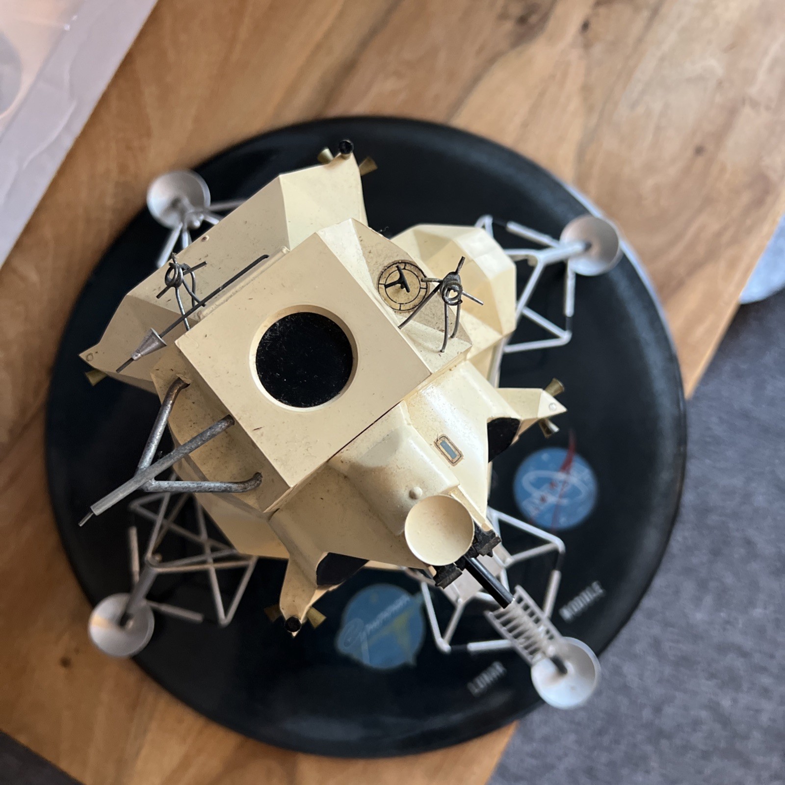 Apollo 11 Lunar Module Grumman Contractors Model Nasa Space memorabilia