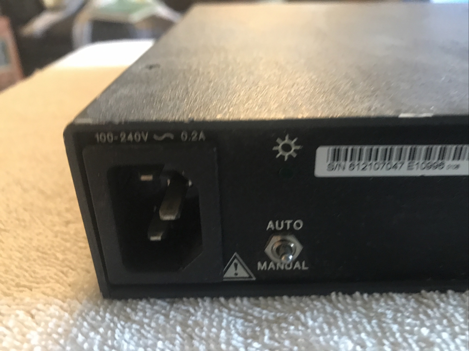 Extron SW2 VGA Xi Mac Auto Switch Pre-Owned