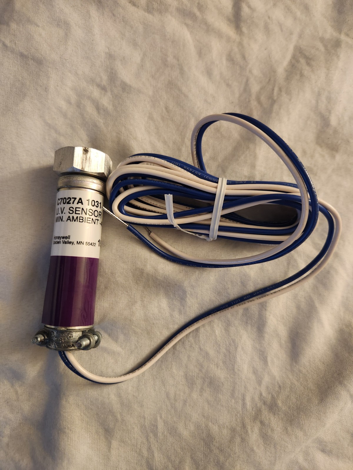 Honeywell C7027A1031 Mini Peeper Ultraviolet Flame Detector Sensor **NO MANUAL**