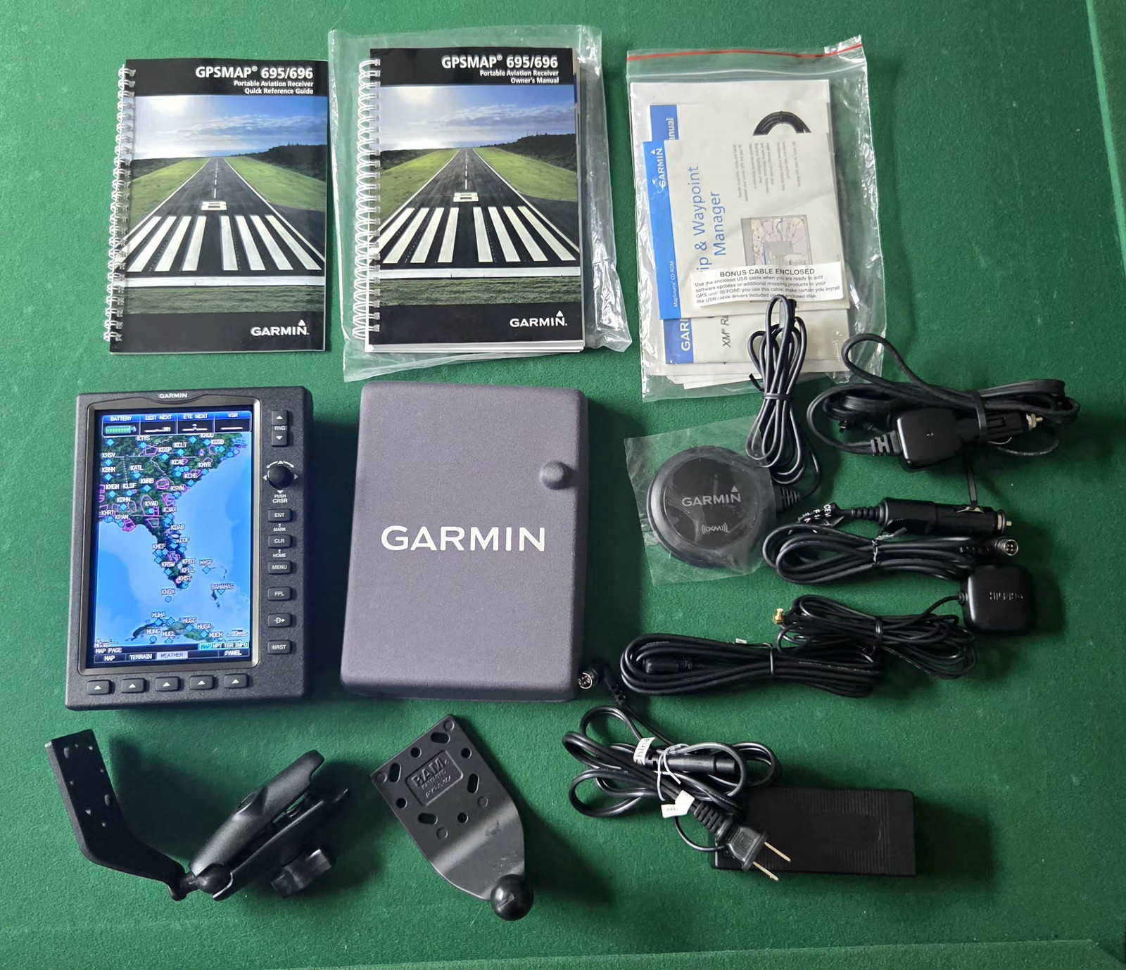 Garmin 696 aviation gps