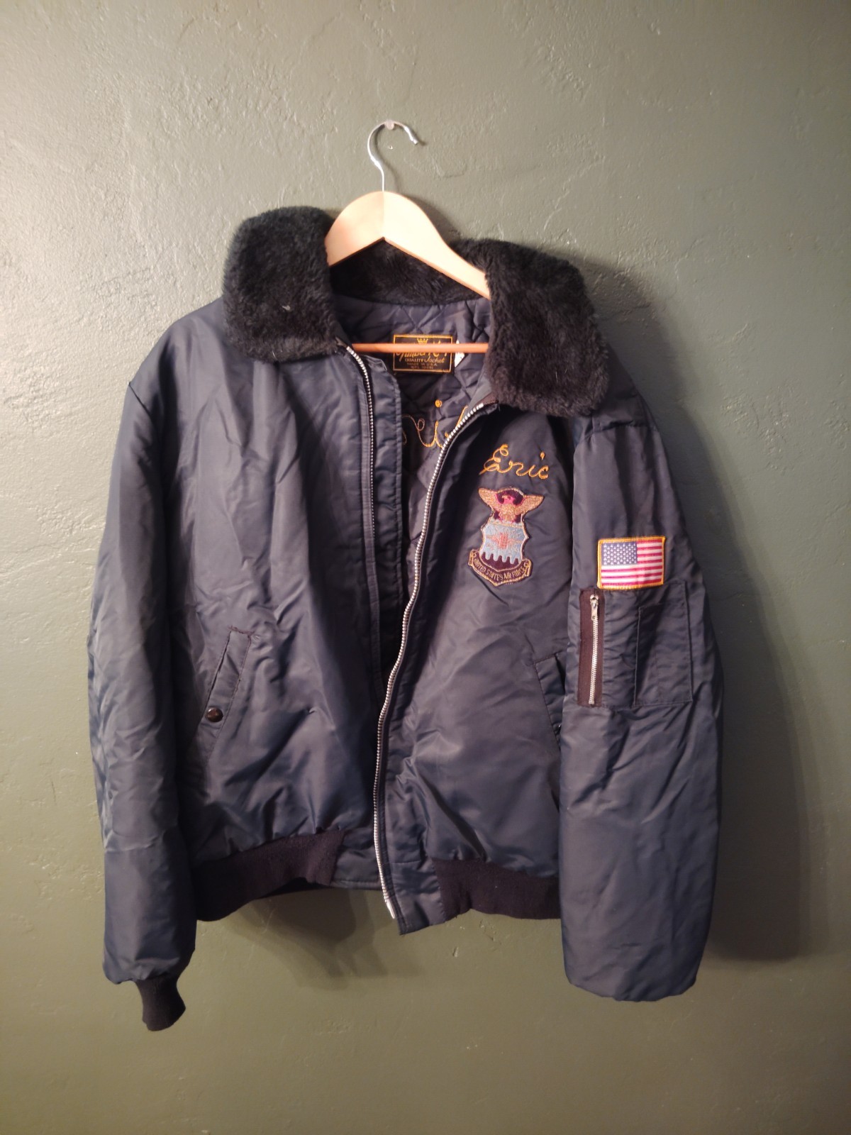 Timber King U.S. Air Force Navy Blue Coat Faux Fur Collar Eagle Patch USA