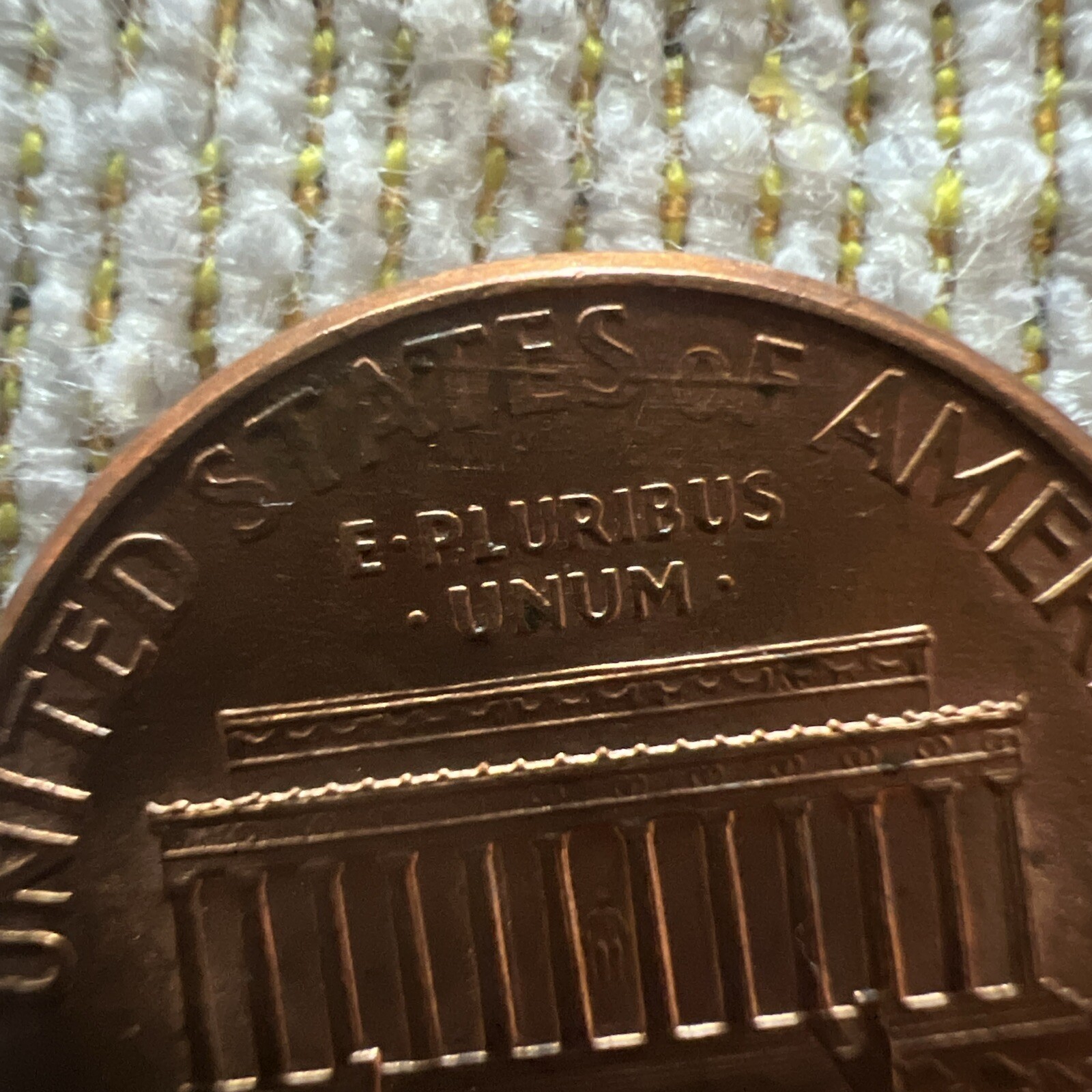 1999 LINCOLN CENT / DIE CRACK THRU STATES AND OF / CHEAP / CHECK IT OUT / # 330/