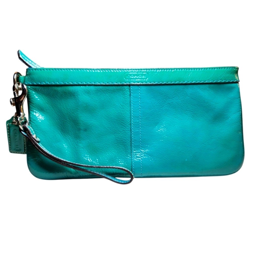 Coach Turquoise Teal Oversized Wristlet Clutch Bag Patent Leather Wrist Strap