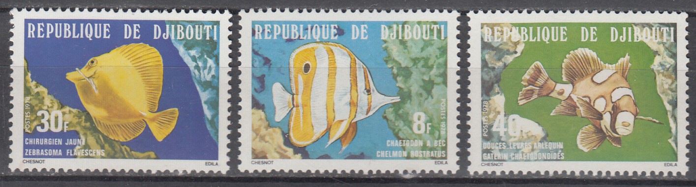 W DJIBOUTI 0482-484 FISH