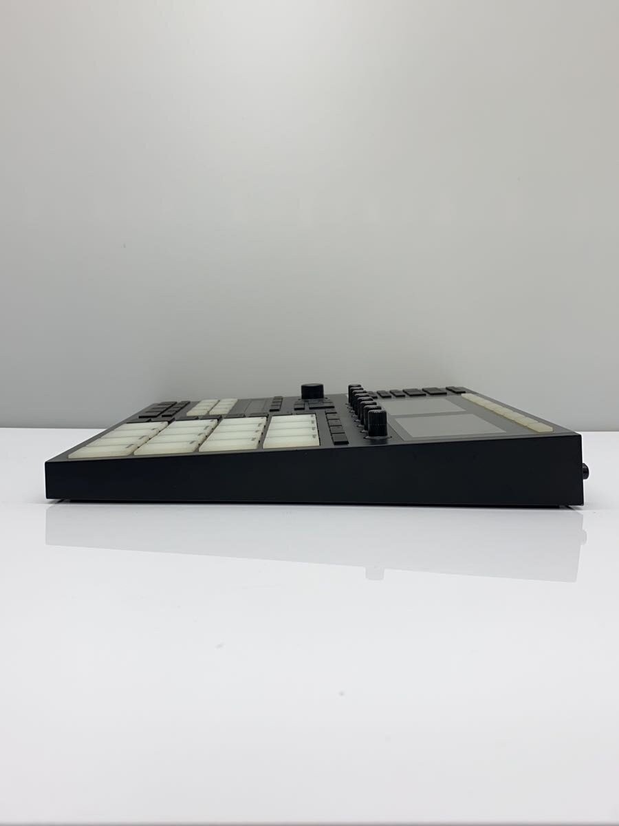 Native Instruments Maschine MK3 Groove Production System Controller w/ Box Used