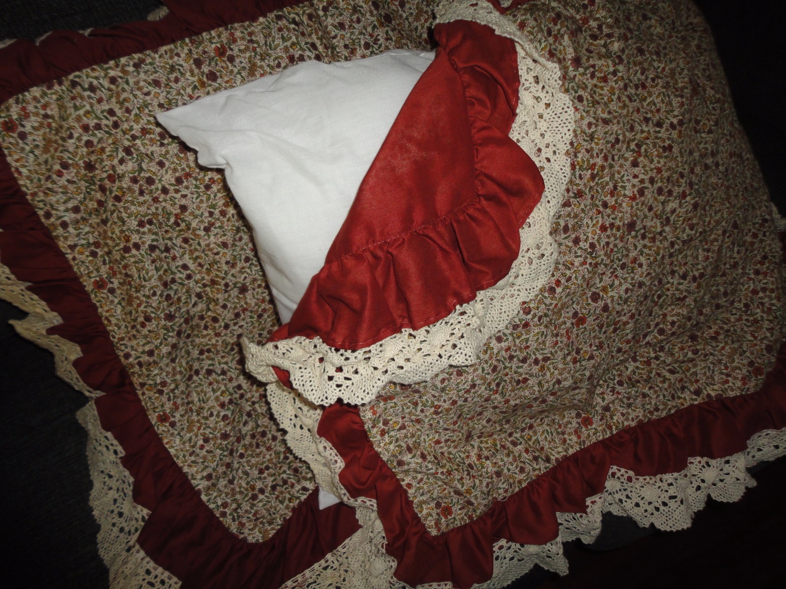CROCHETED RUFFLED LACE BURNT ORANGE CREAM FLORAL (2) STANDARD PILLOW SHAMS