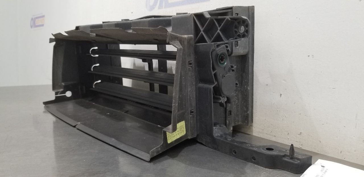 23 FORD F150 LOWER AIR SHUTTER 2.7L