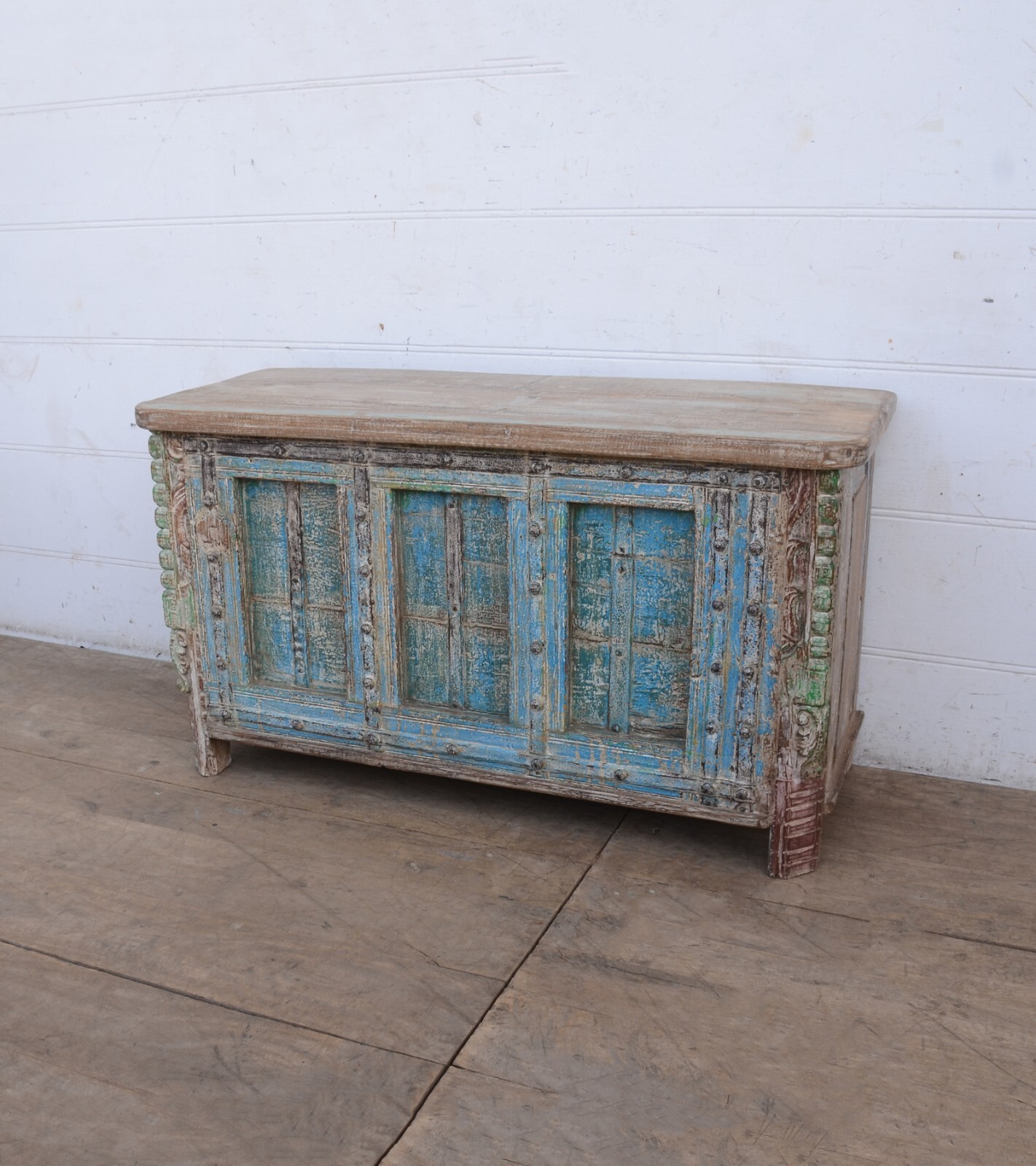 Reclaimed Teak Wood Trunk with storage