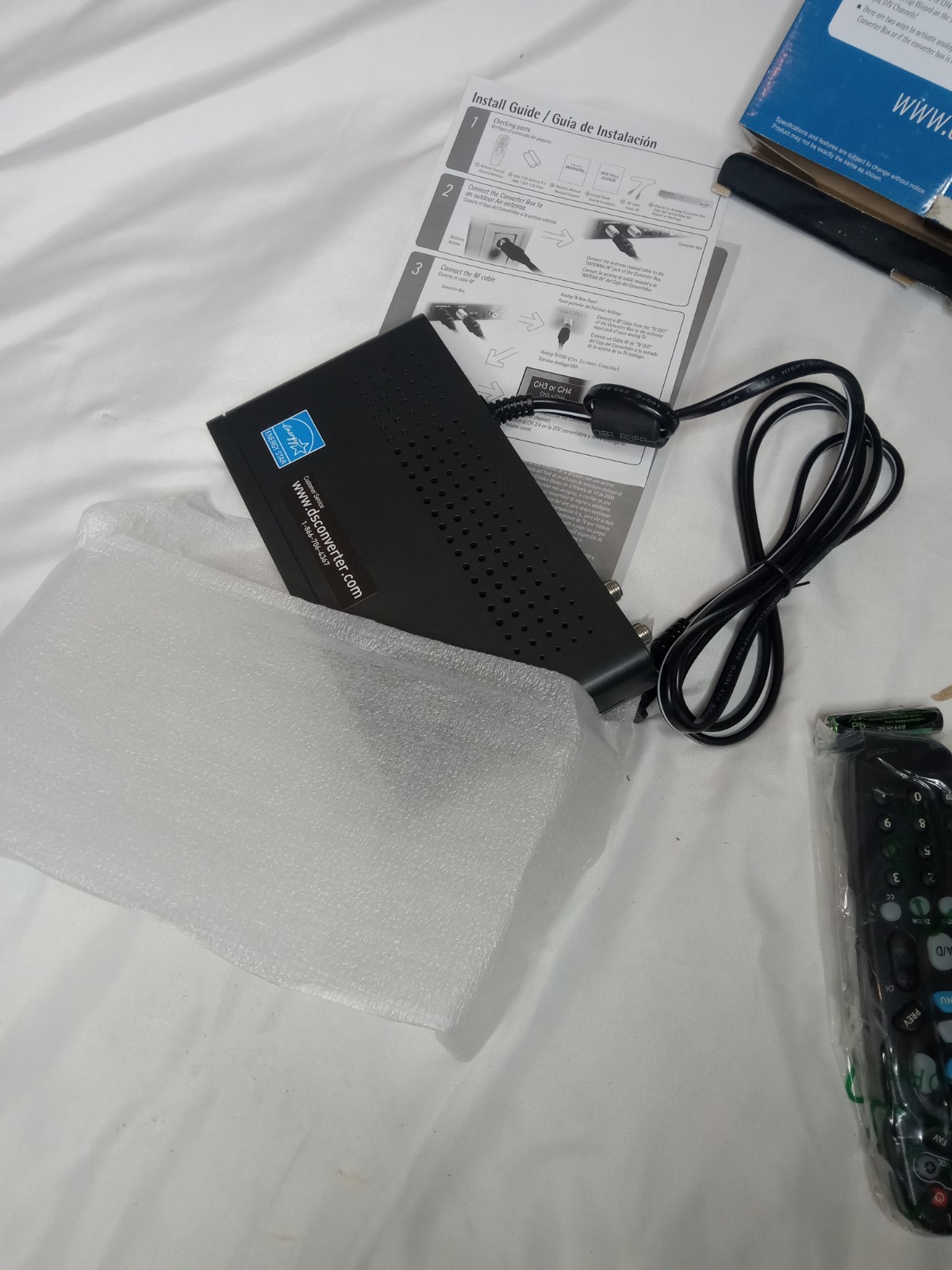 Analog DTV Converter Box DXT9950