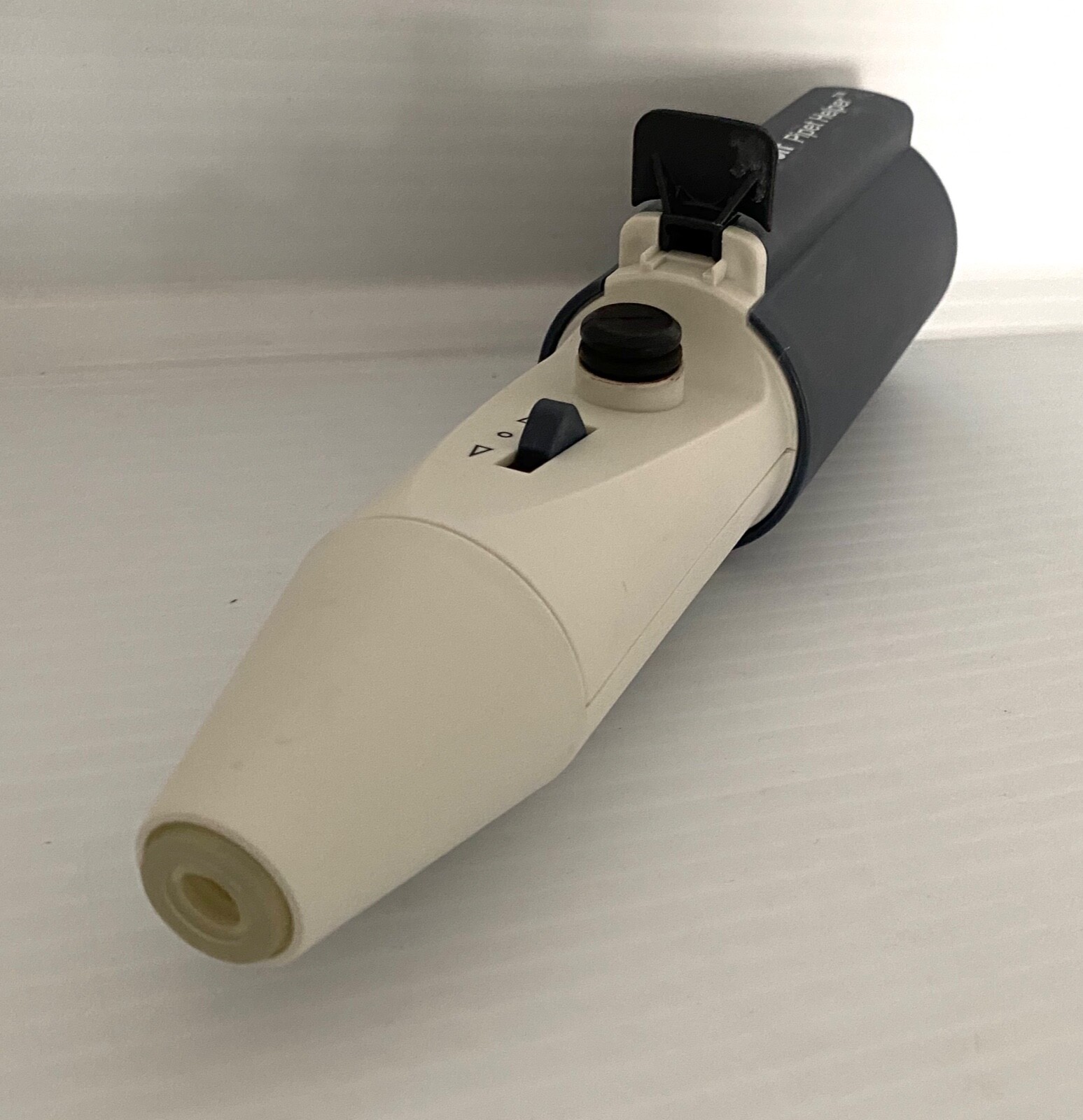 Eppendorf Pipette Helper