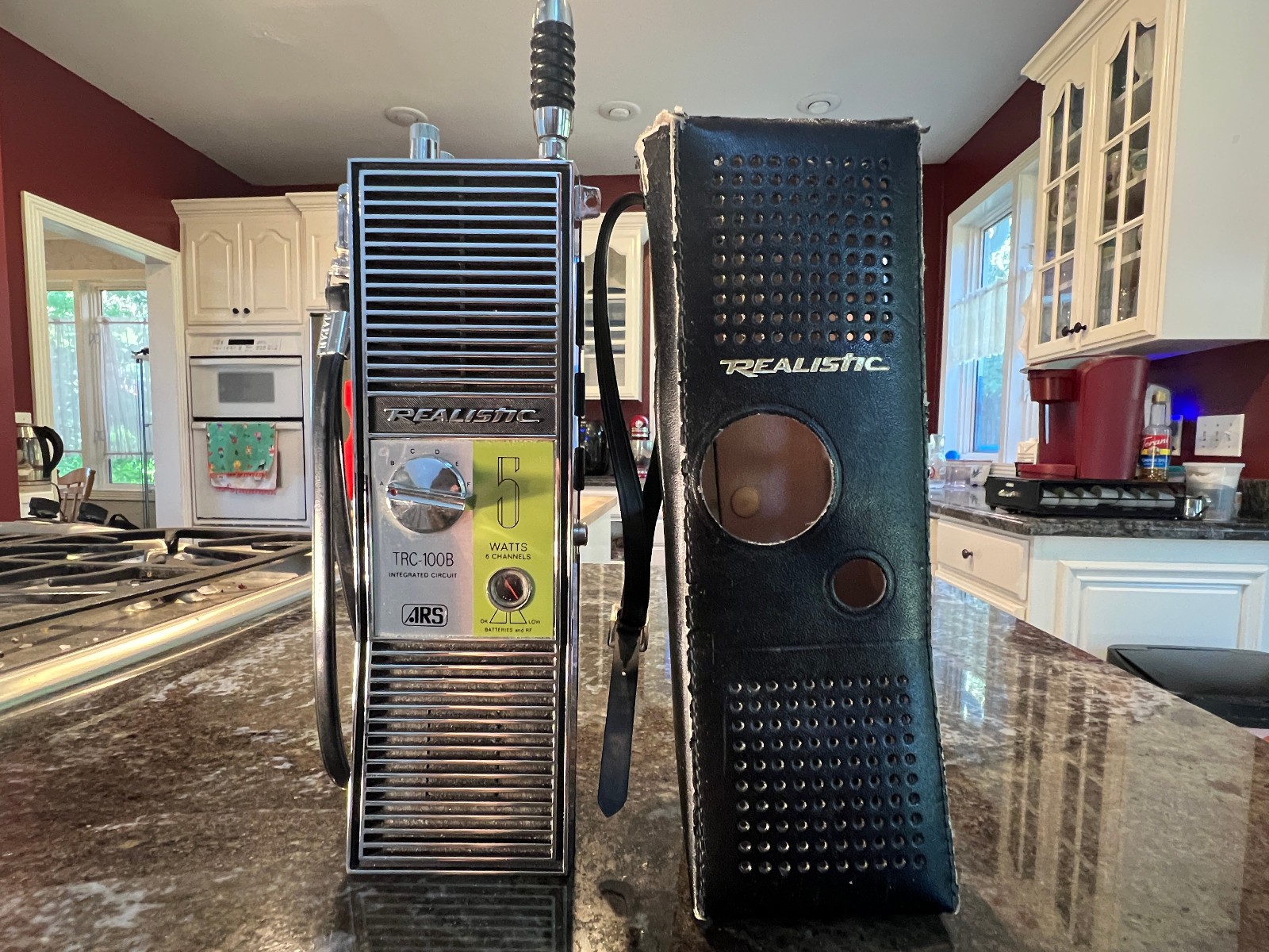 Vintage Realistic TRC-100B 5 Watt 6 Channel CB Walkie Talkie Leather Case Tested