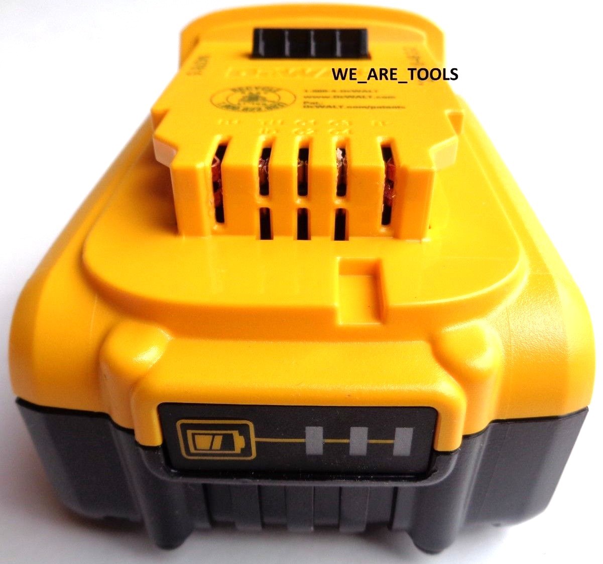 Dewalt DCS356 20V Oscillating MultiTool, 1) DCB205 5.0 AH Battery, 2 Blades