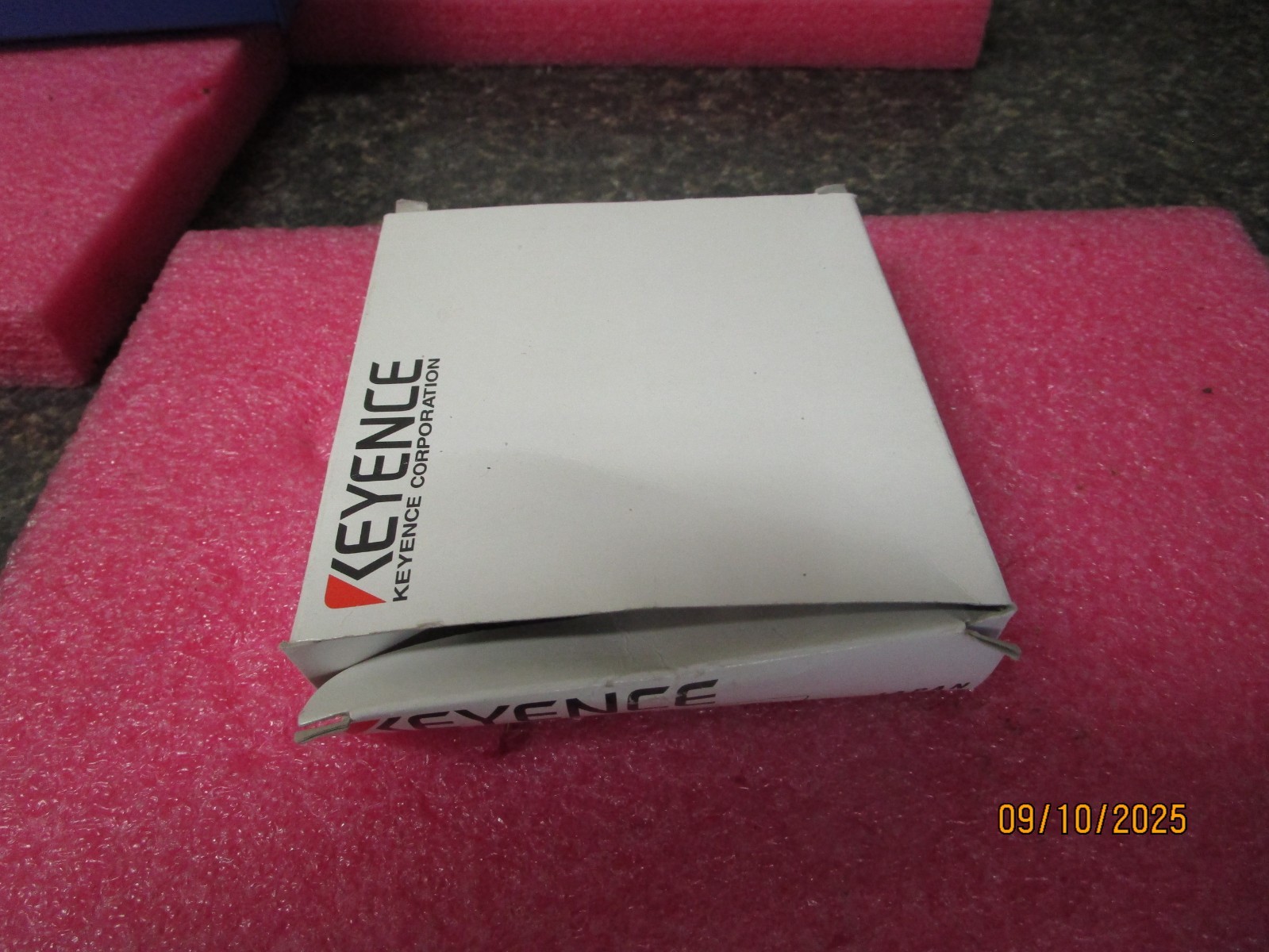 New in Box! KEYENCE Photoelectric Sensor PS-47 - US Ship!