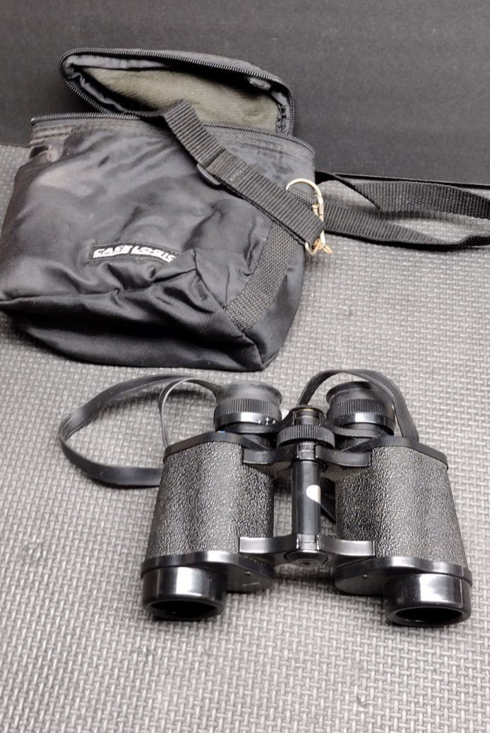 TASCO Fully Coated 8x30 Binoculars Model 308 Field 393ft 1000 yards w/case
