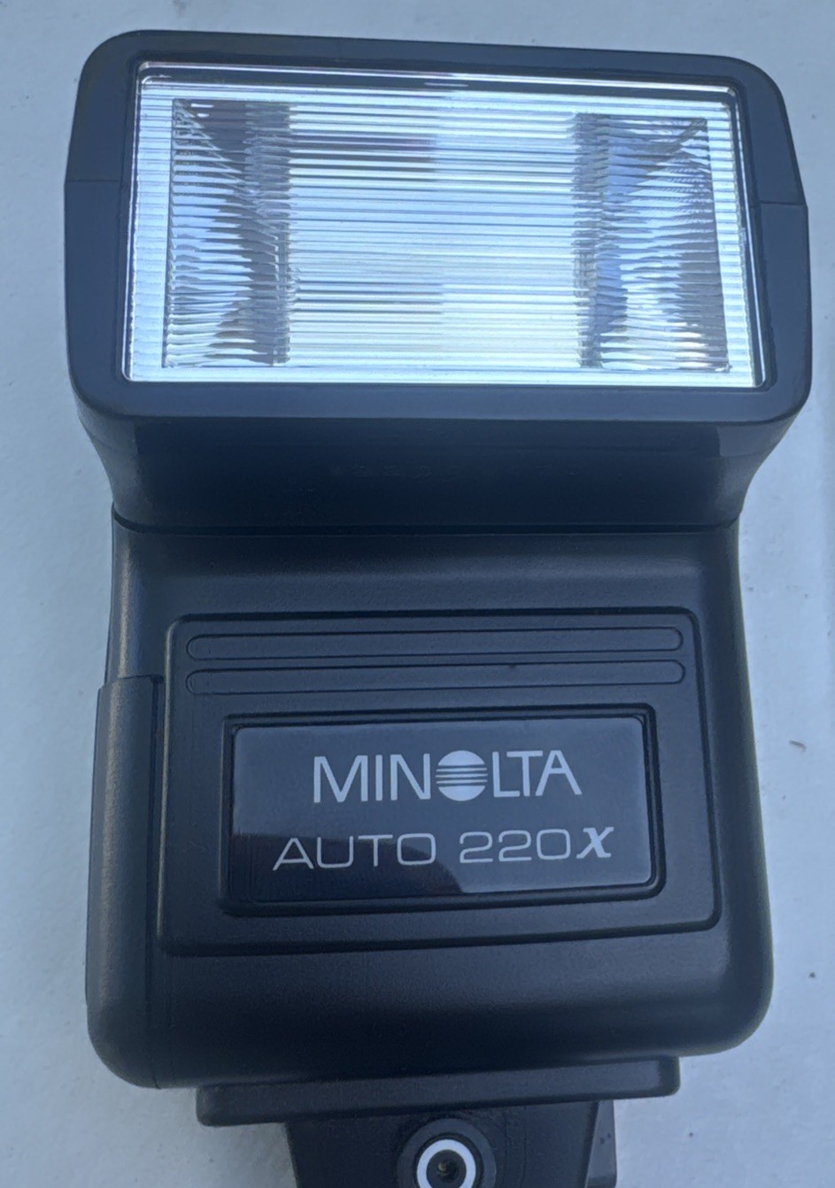Minolta Auto Flash 220x Shoe Mount Flash TESTED