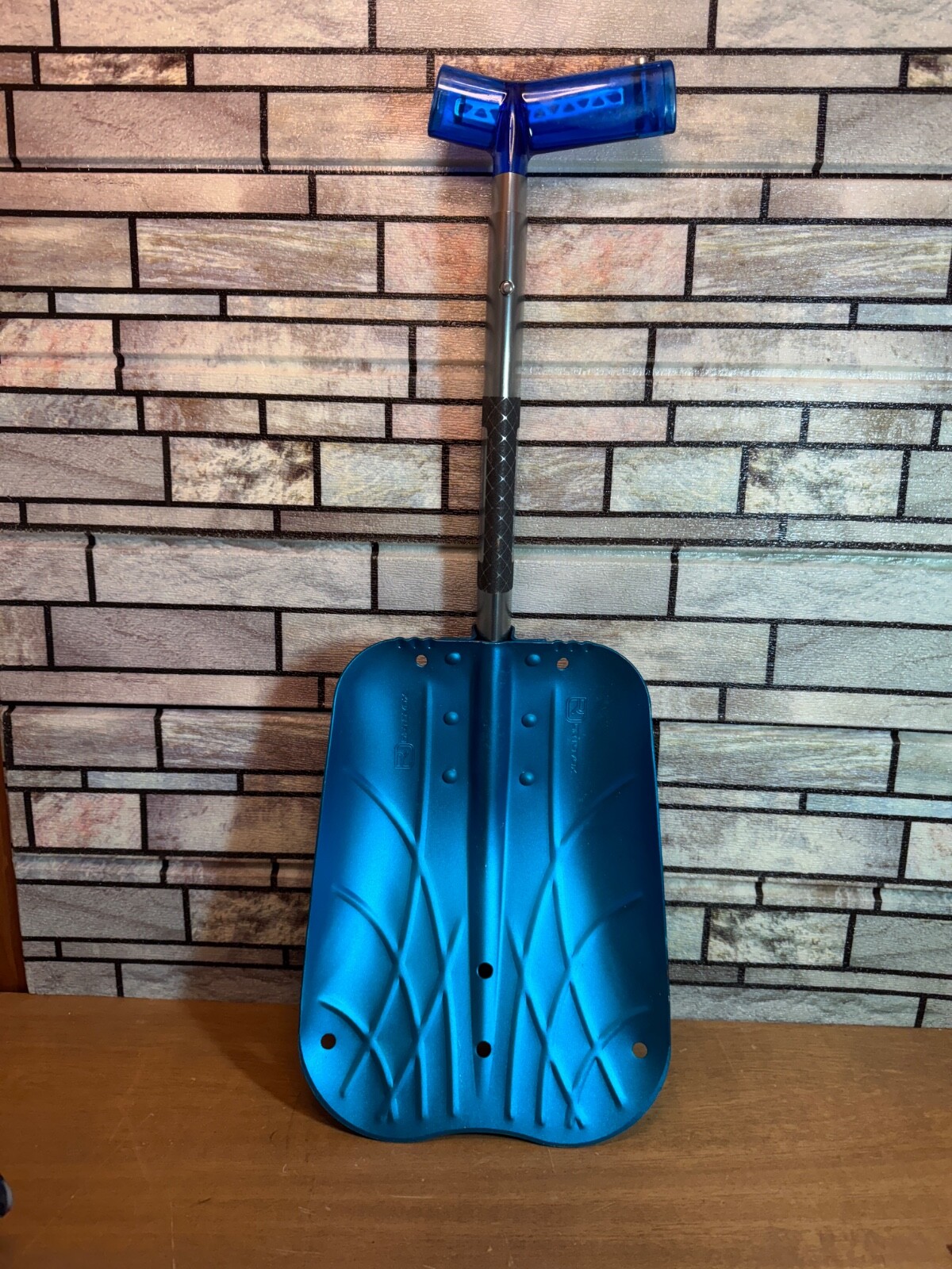 Ortovox Blue Aluminum Snow Shovel, We Ship Daily Insured USPS