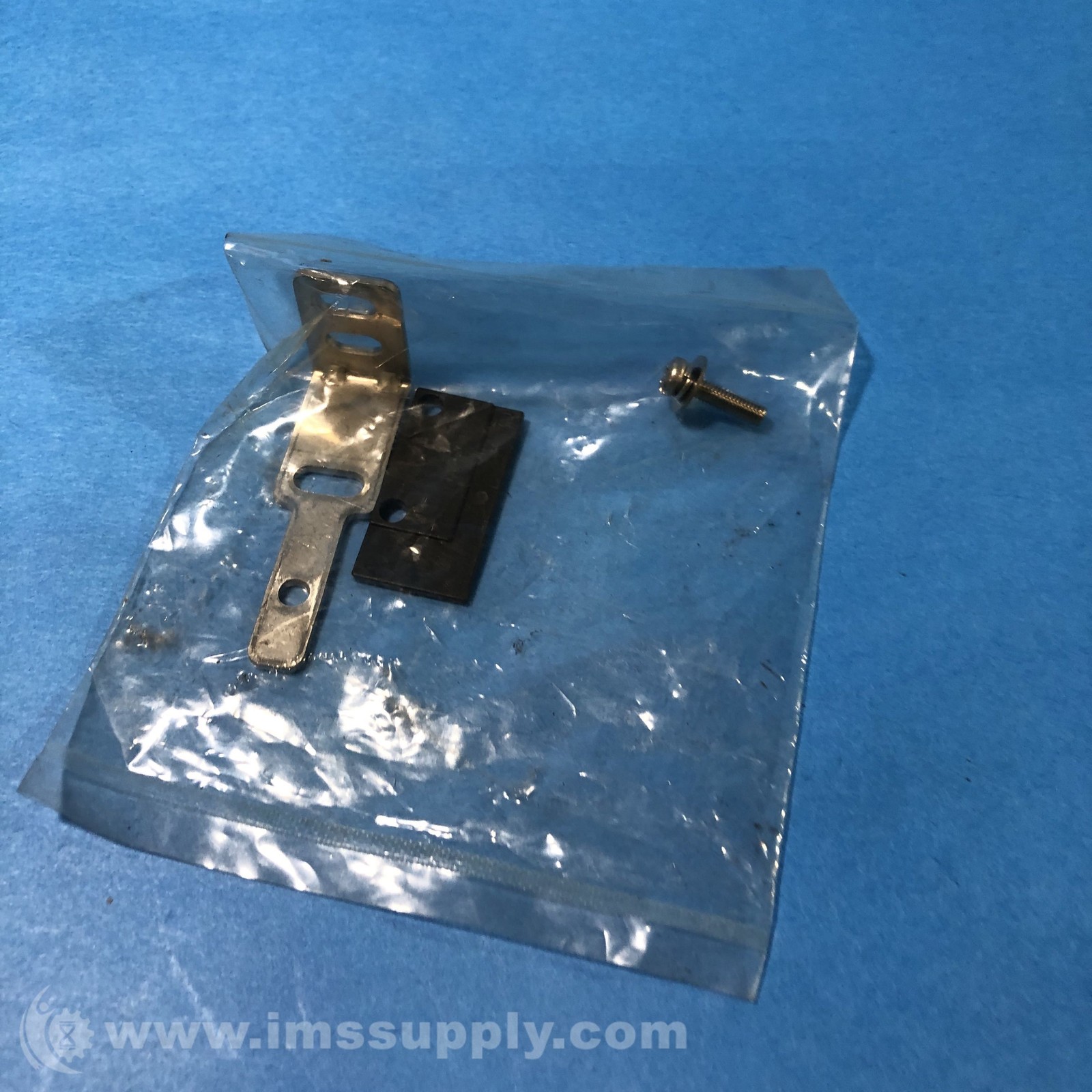 Magnetic Door Catch FNIP