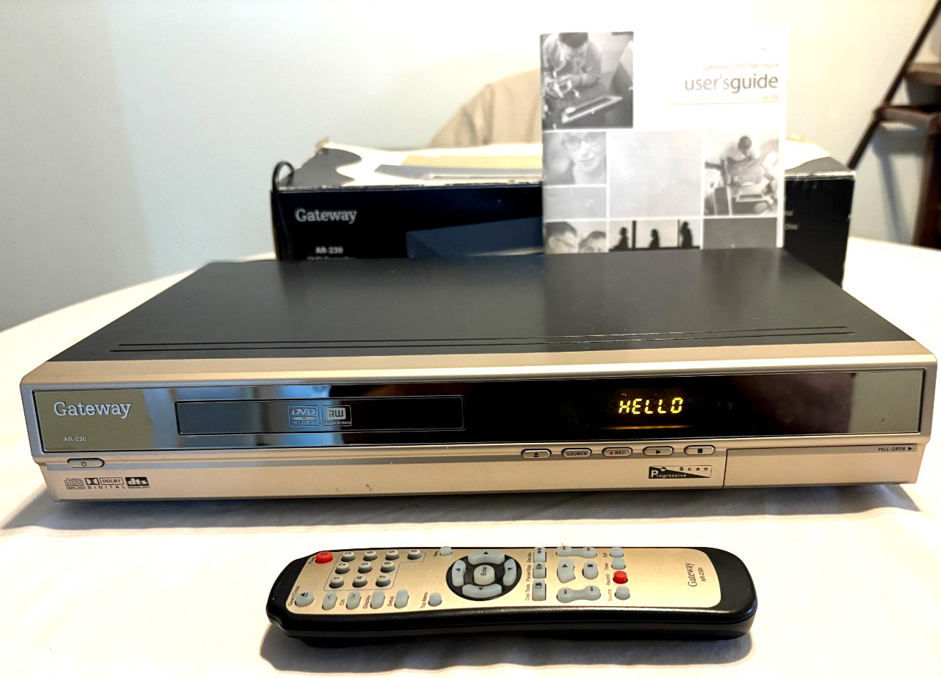 GATEWAY AR-230  Progressive Scan DVD Player Recorder