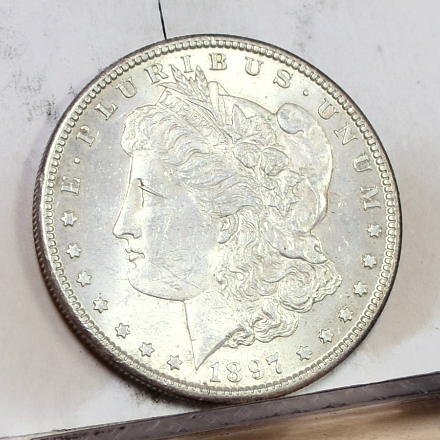 1897-S Morgan Dollar - Unc (#61283-L)