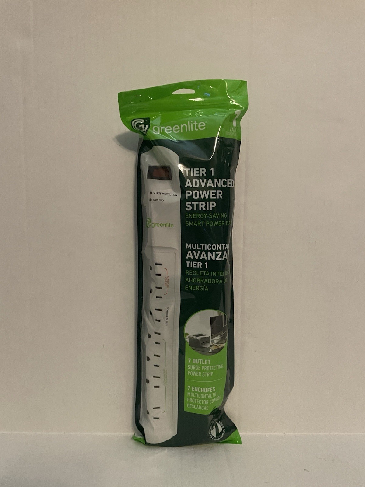 Greenlite Tier 1 Advanced Current Sensing 7 Outlet Power Strip Ideal For PC & TV