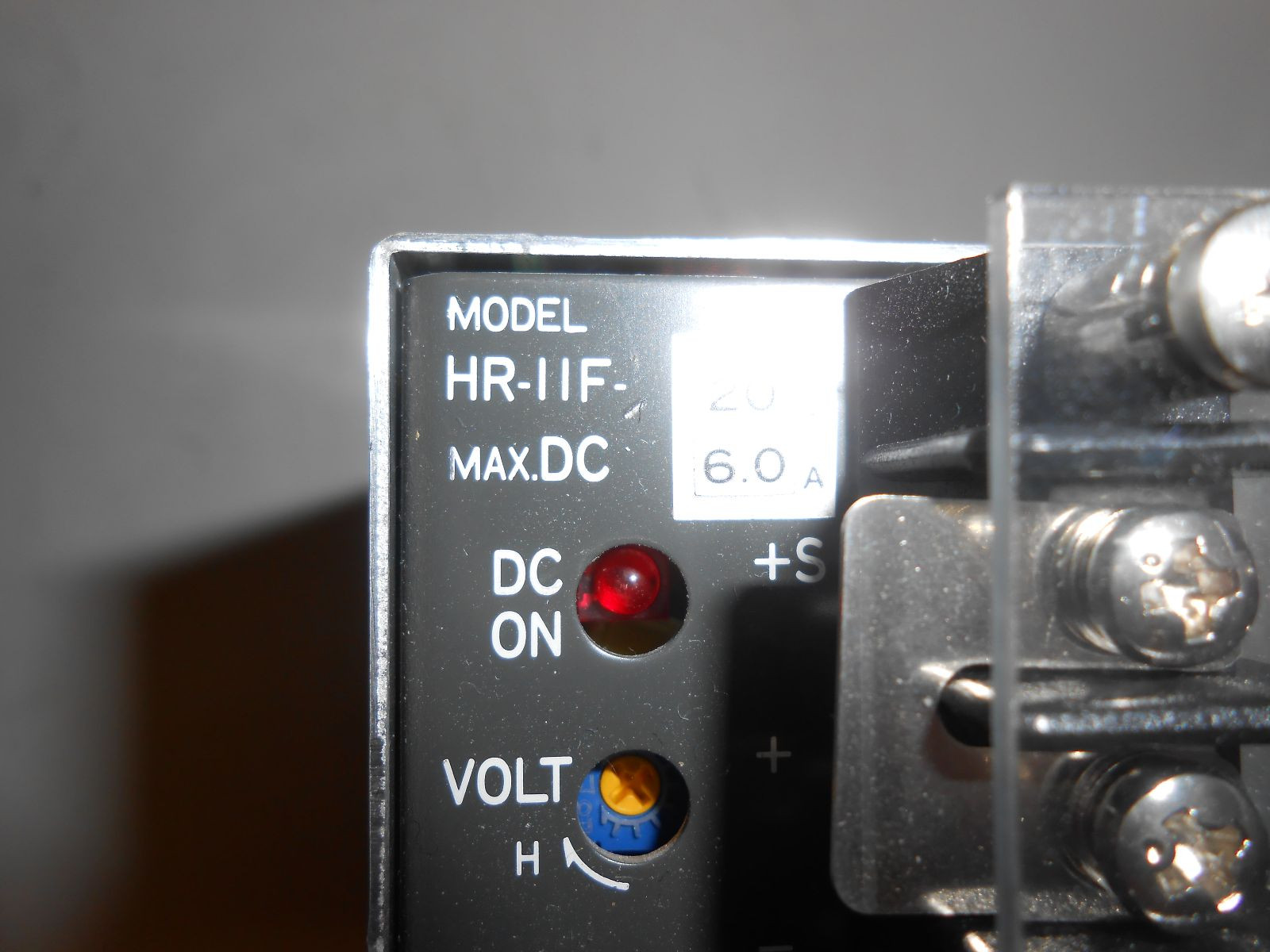LAMBDA HR-11F-20 POWER SUPPLY