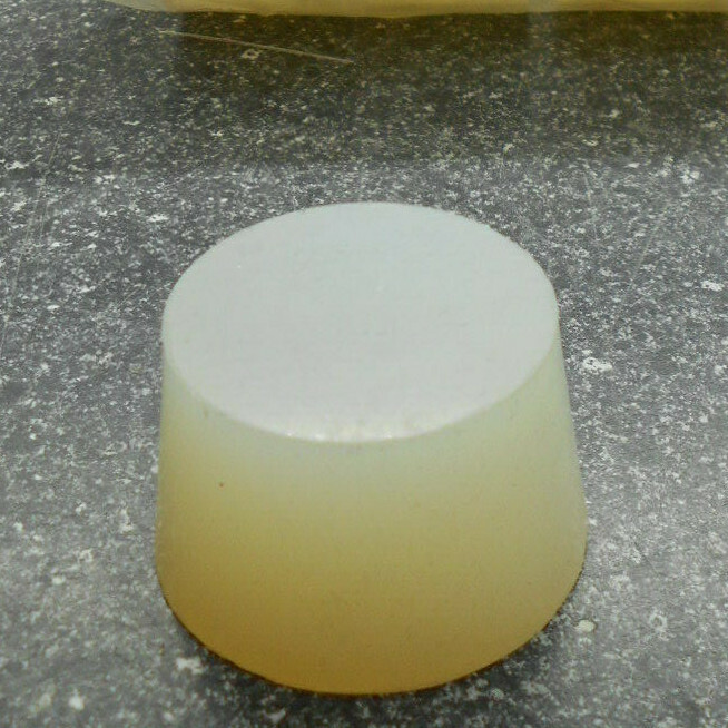 LOT OF 35 1.30”W x 1.57”W x 1”H SILICONE LABORATORY STOPPERS