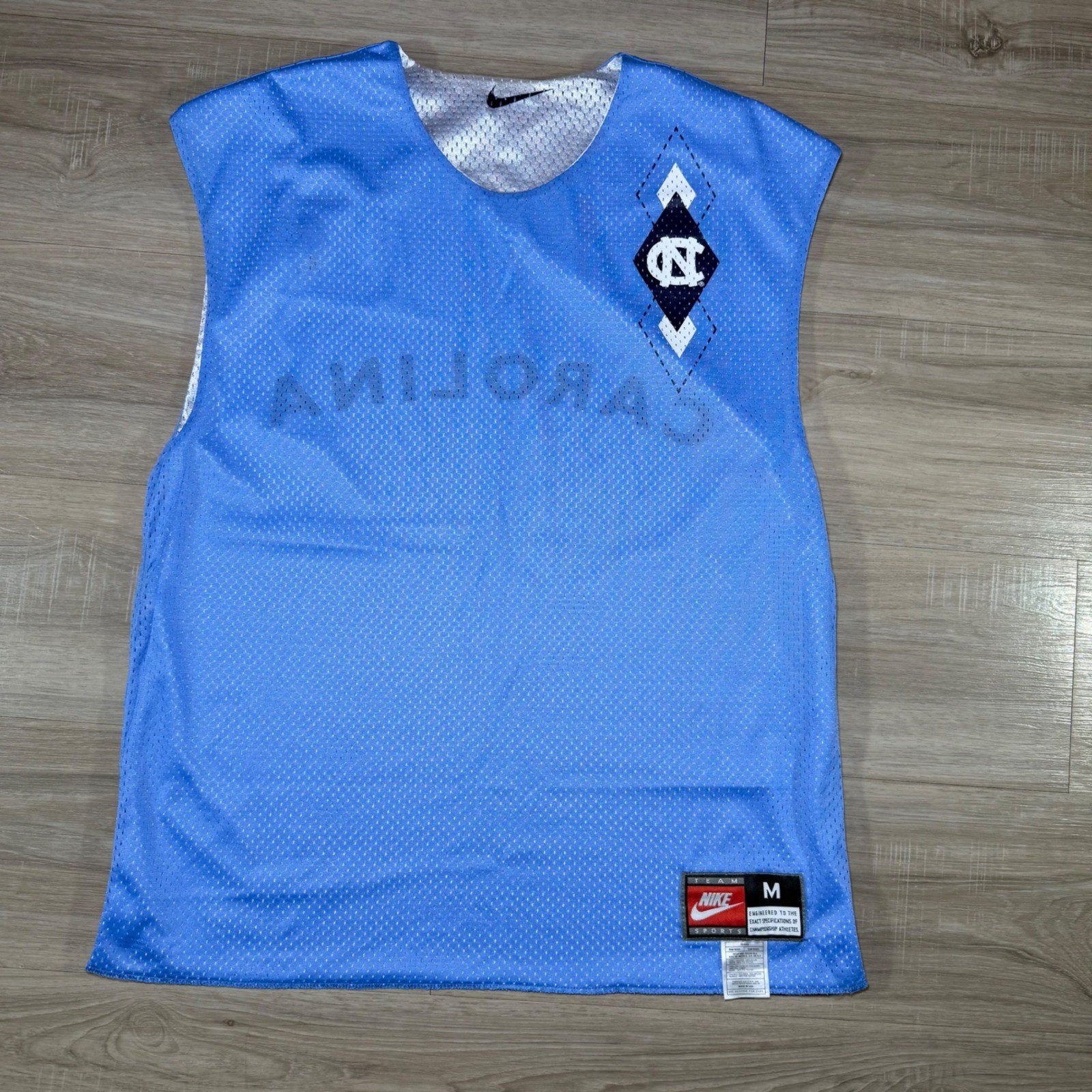 Vintage Nike NC Tar Heels Reversible Basketball Jersey Made in USA NCAA Size M