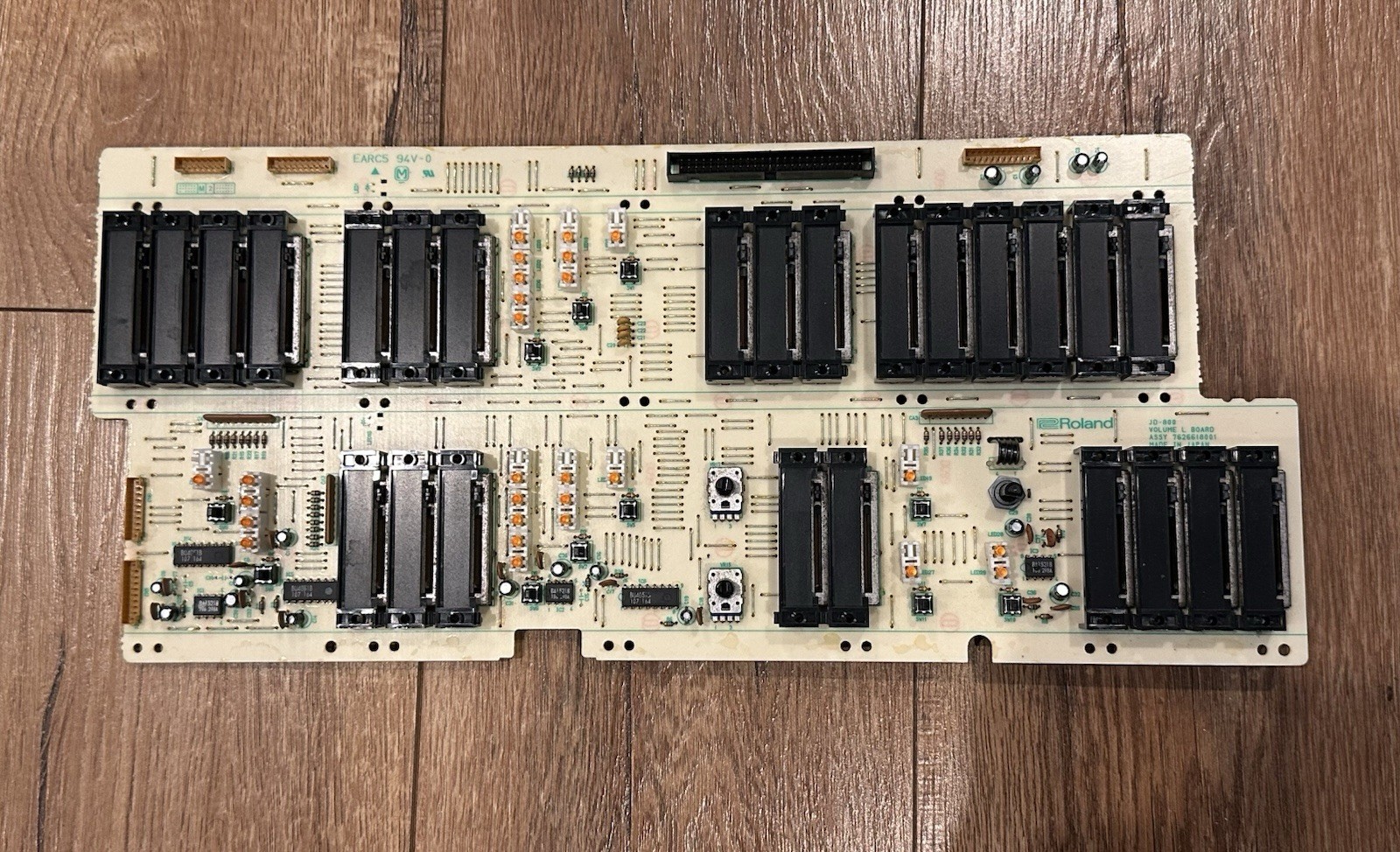 Roland JD-800 Volume Left Board Assembly....................#64