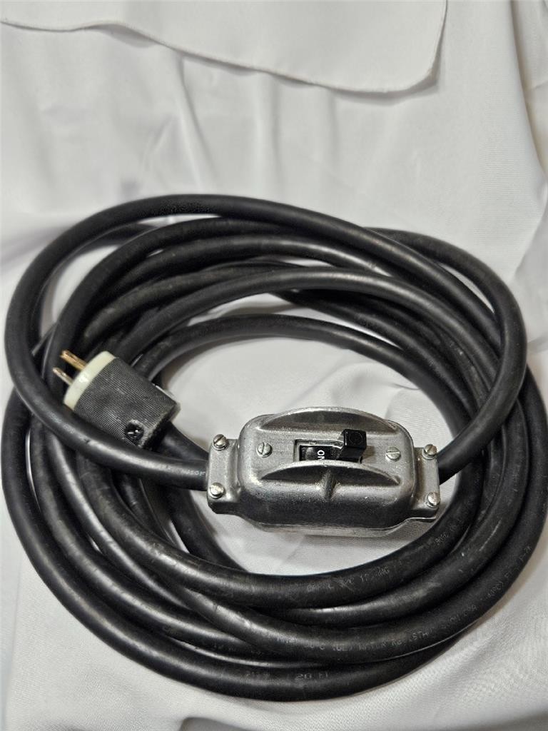Mole Richardson Heavy Duty In-line AC Power Switch 30 AMP 250 VAC w/24 Ft Cord