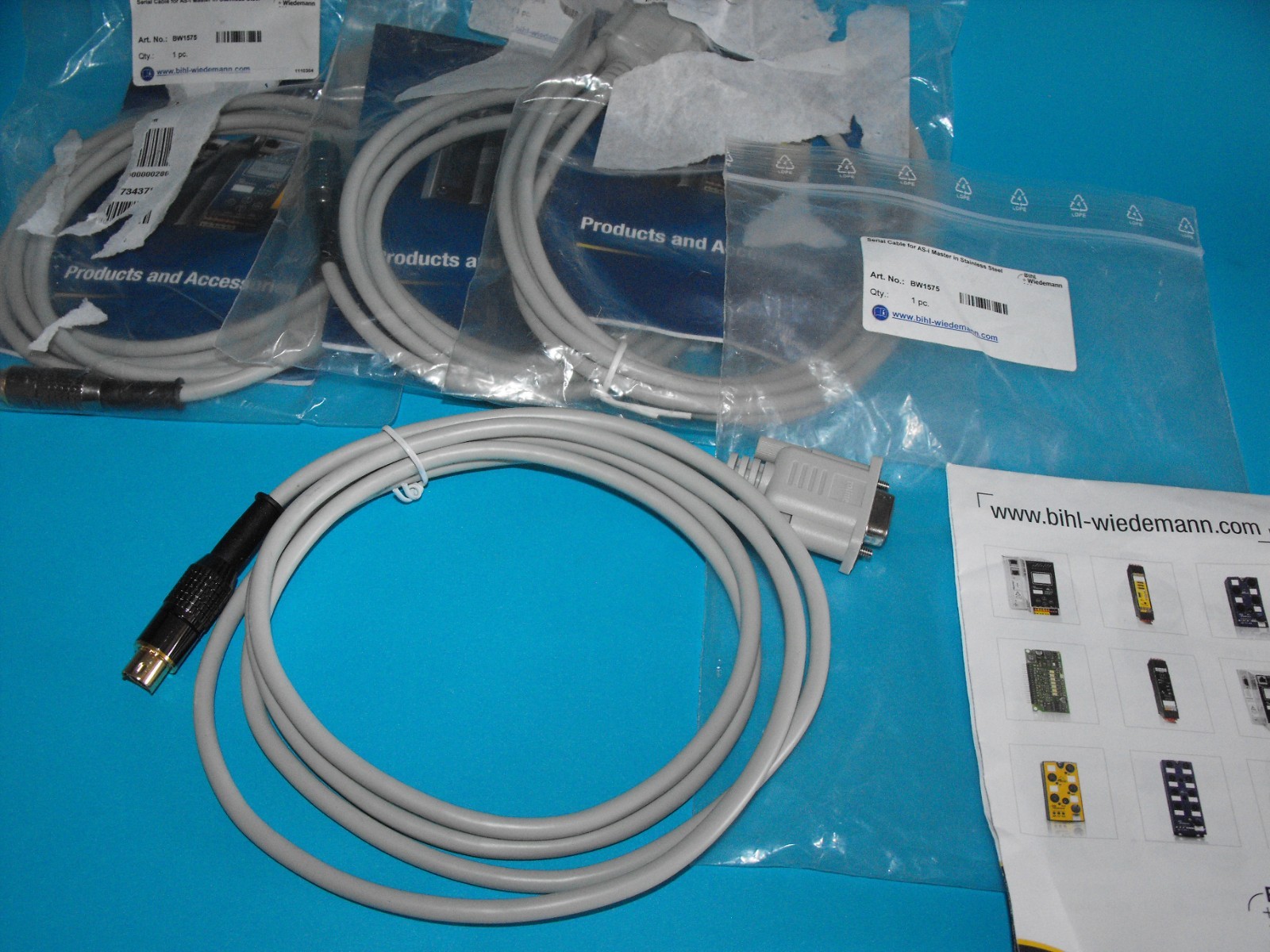 Bihl-Wiedemann BW1575.SERIAL CABLE,D-SUB DATA CABLE 9-PIN,MINI-DIN PLUG 6PIN.NEW