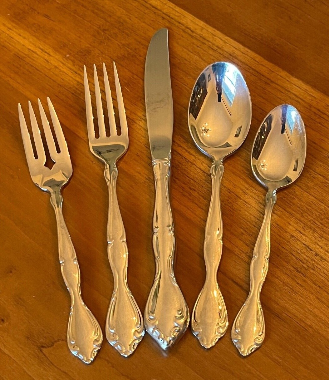 Oneida CANTATA Community Stainless Flatware - CHOICE