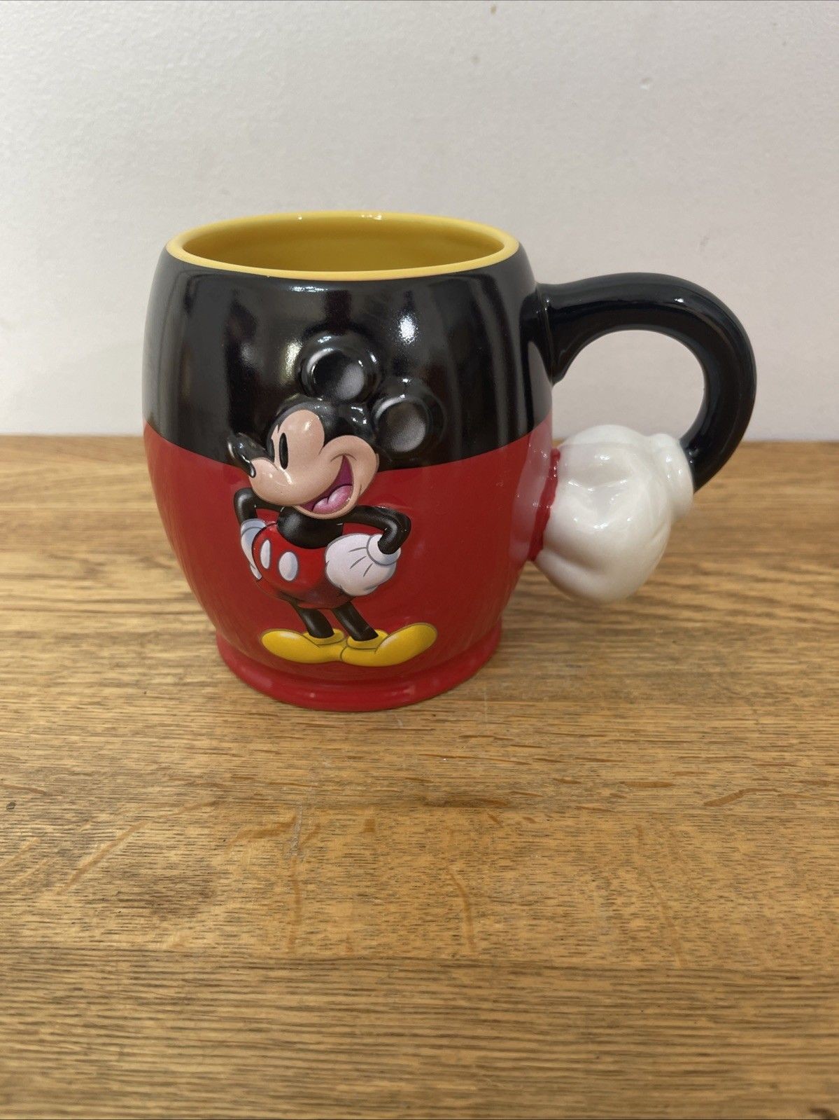 Embossed Mickey Mouse DISNEY PARKS Mug - 3D Red & Black. Ceramic Disneyana