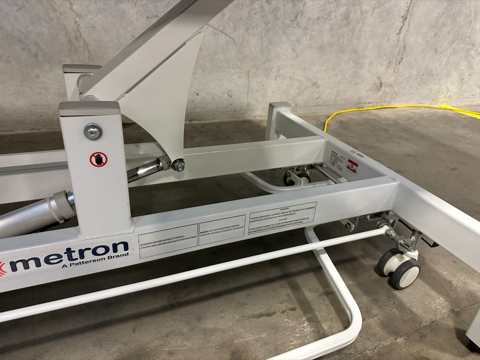 Metron Elite Neuro Elec 1M Table