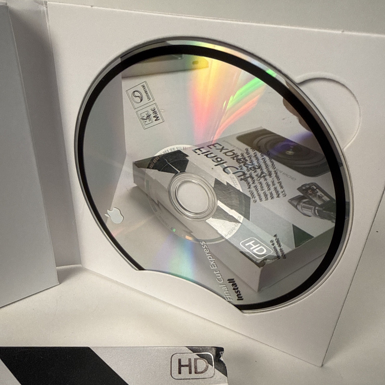 Apple Final Cut Express 4 Retail Full Version for Mac MB278Z/A