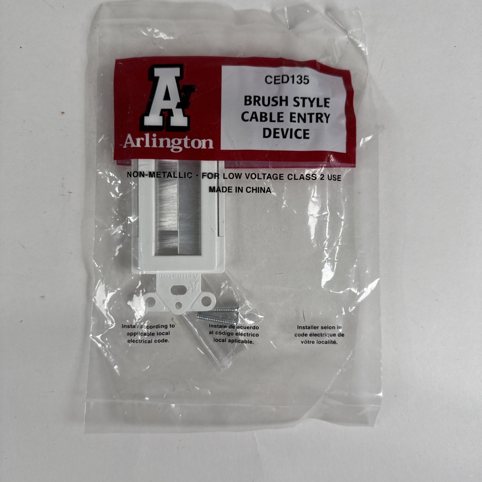 Arlington™ CED135 Cable Entry Device with Brush-Style Opening (B2)
