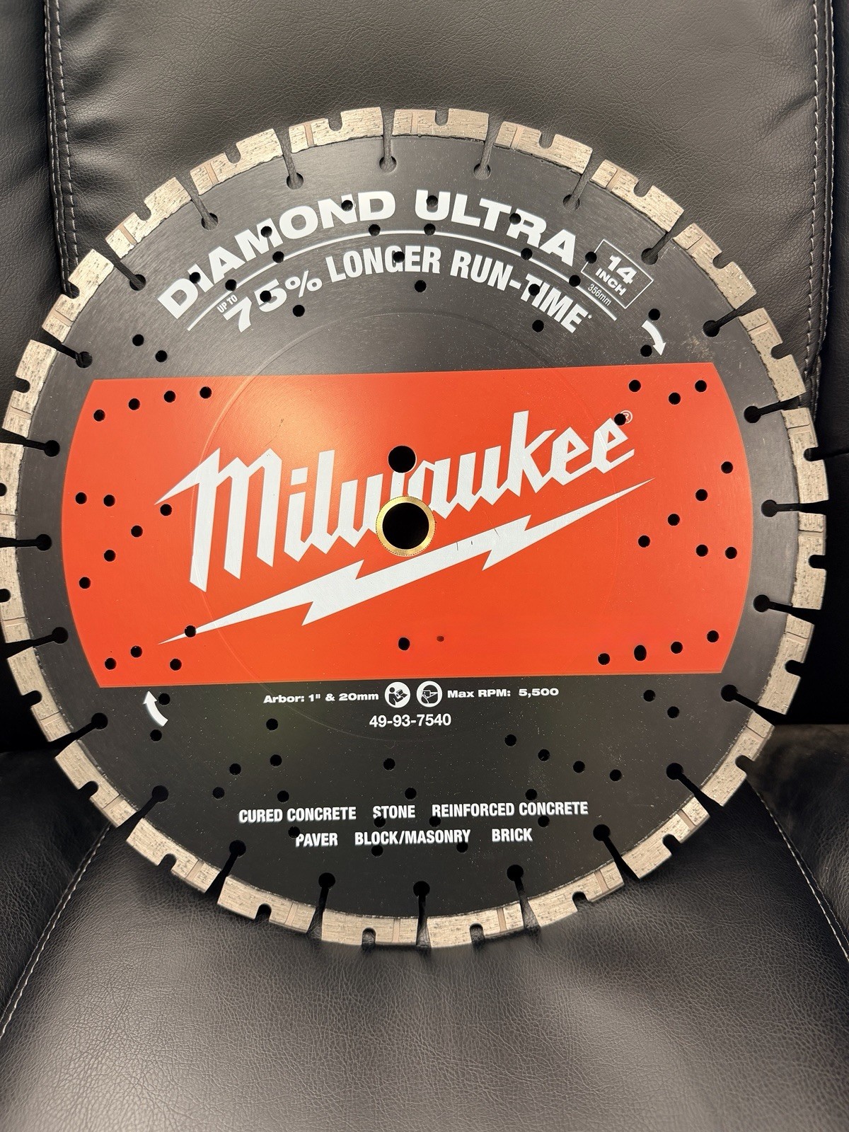 Milwaukee 49-93-7540 14" Diamond Ultra Segmented Blade for Concrete and Masonry