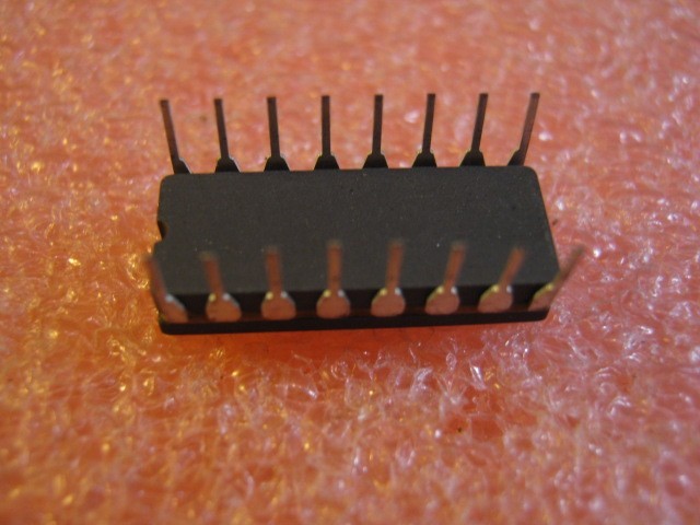 AM2841DMB NOS from Advanced Micro Devices No International Shipping